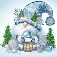 КВА3-048 Гномик с фонариком 26х26 - Интернет-магазин товаров для вышивки бисером "Ручки Золотые", Ноябрьск